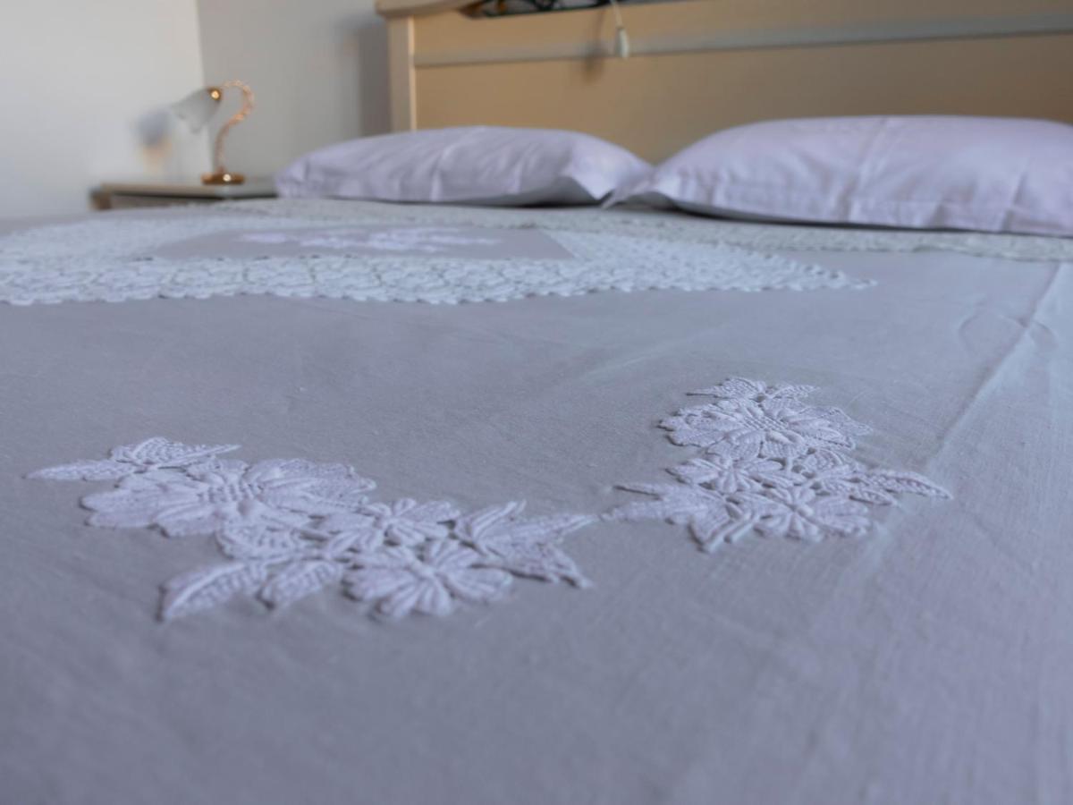 Bed and Breakfast Il Glicine Falerone Exterior foto
